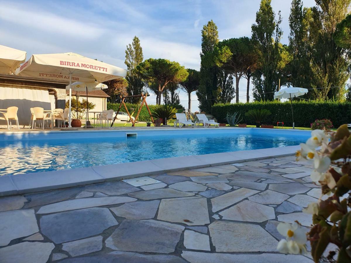 La Taverna Apartment Mesola Bagian luar foto